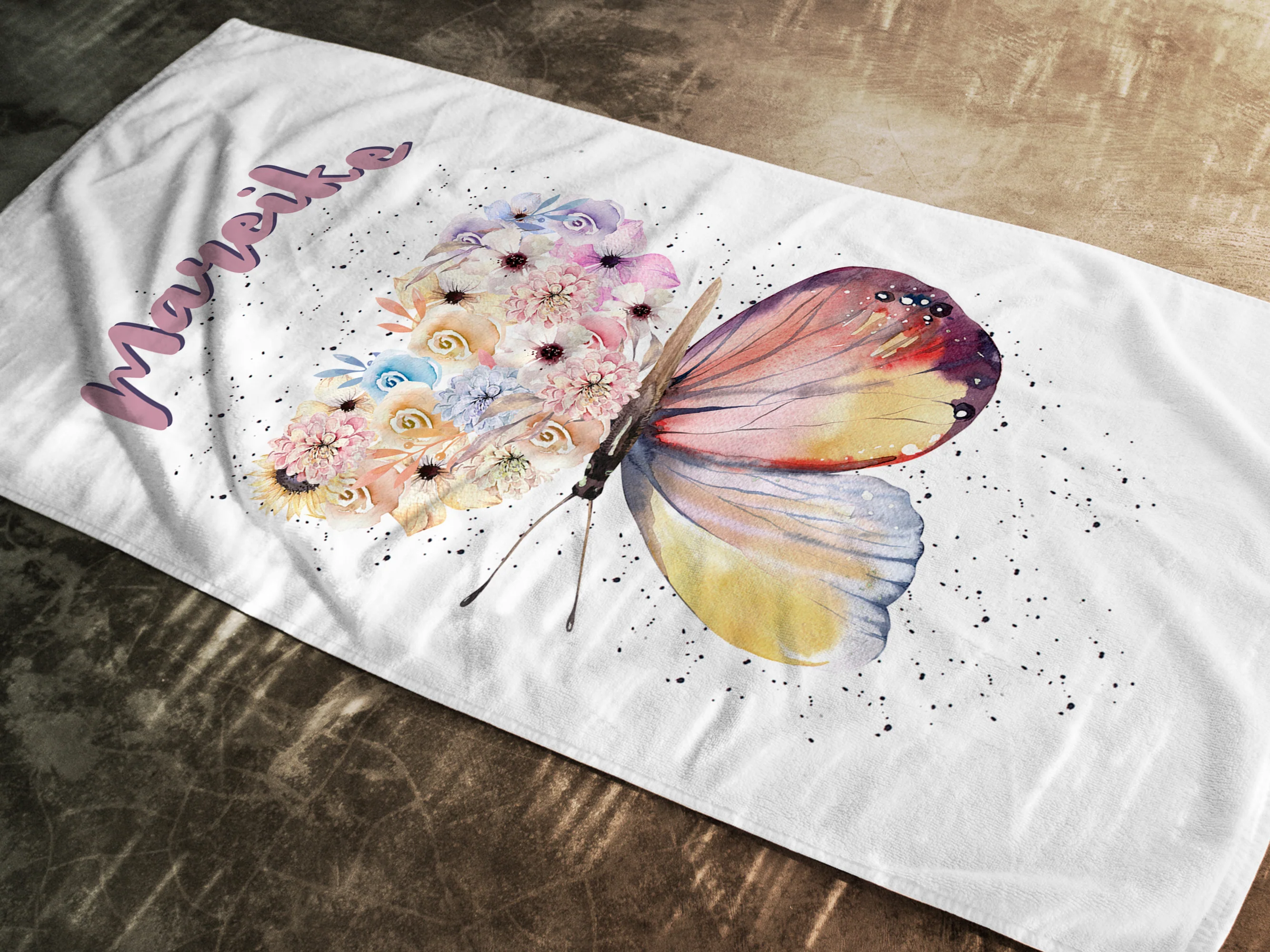 Handtuch mit Schmetterling und Blumen - Image 2