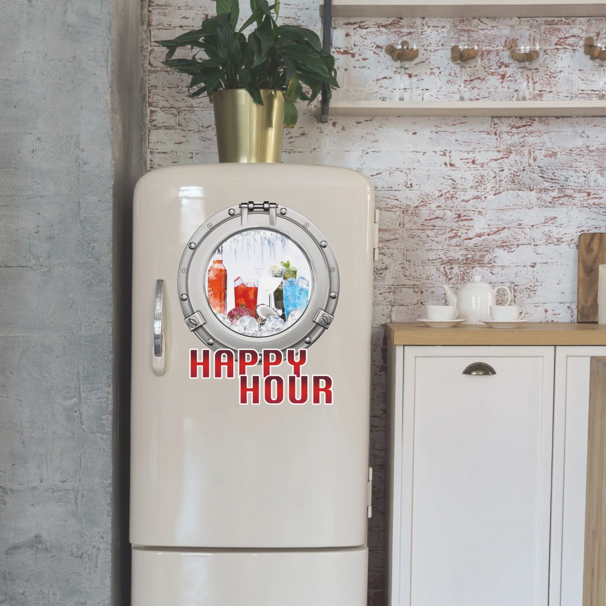 Kühlschrankaufkleber – 3D Bullauge „Happy Hour“ - Image 3