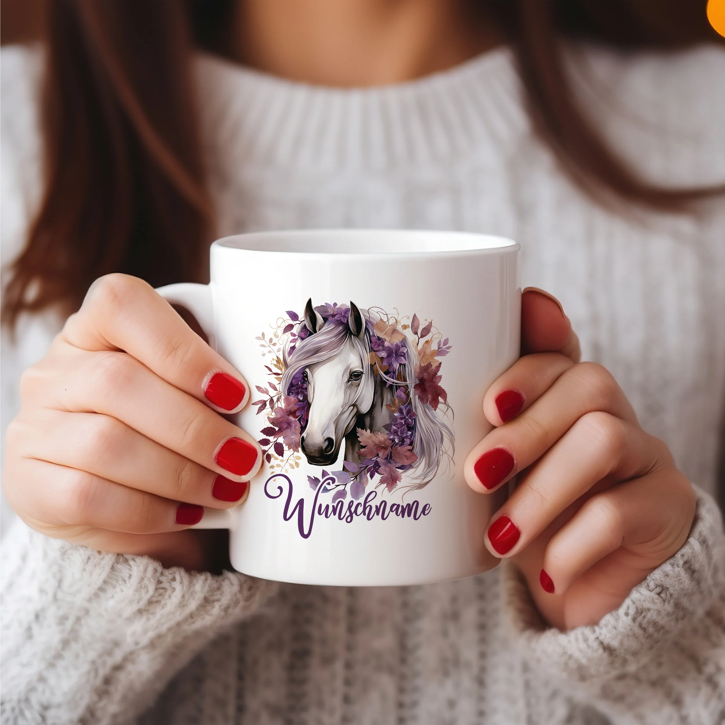 Personalisierte Tasse Pferd in Lila - Image 2