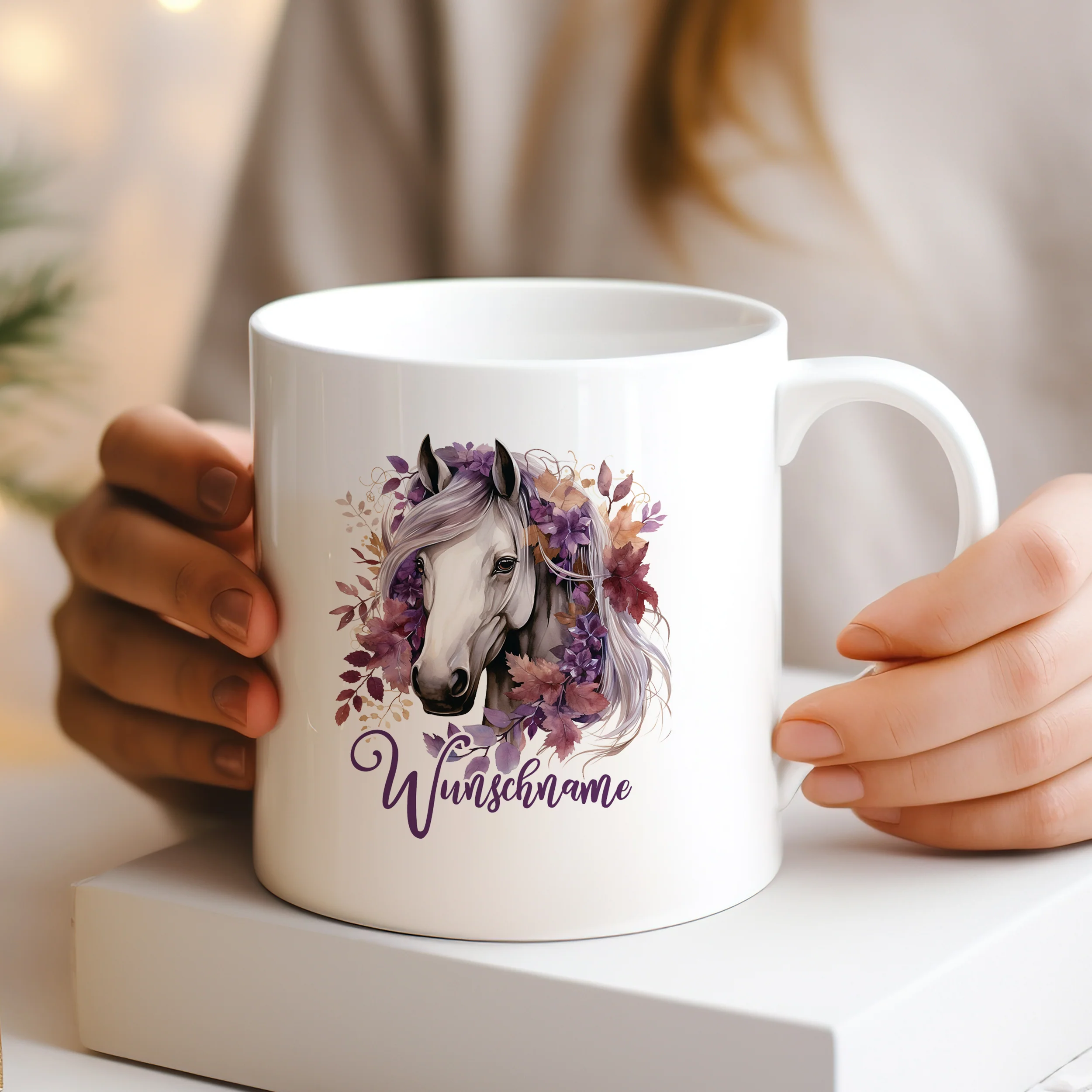 Personalisierte Tasse Pferd in Lila - Image 4