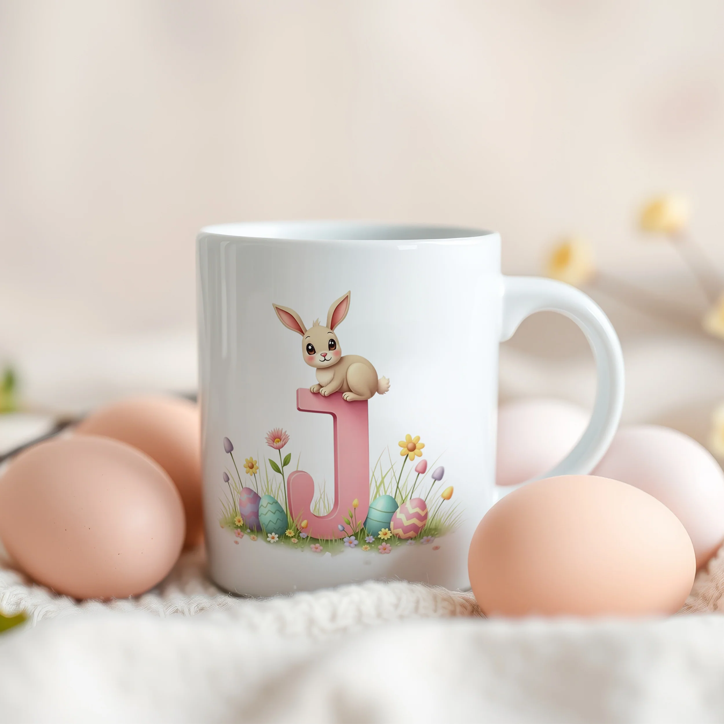 Tasse Hase mit Buchstaben J - Image 3