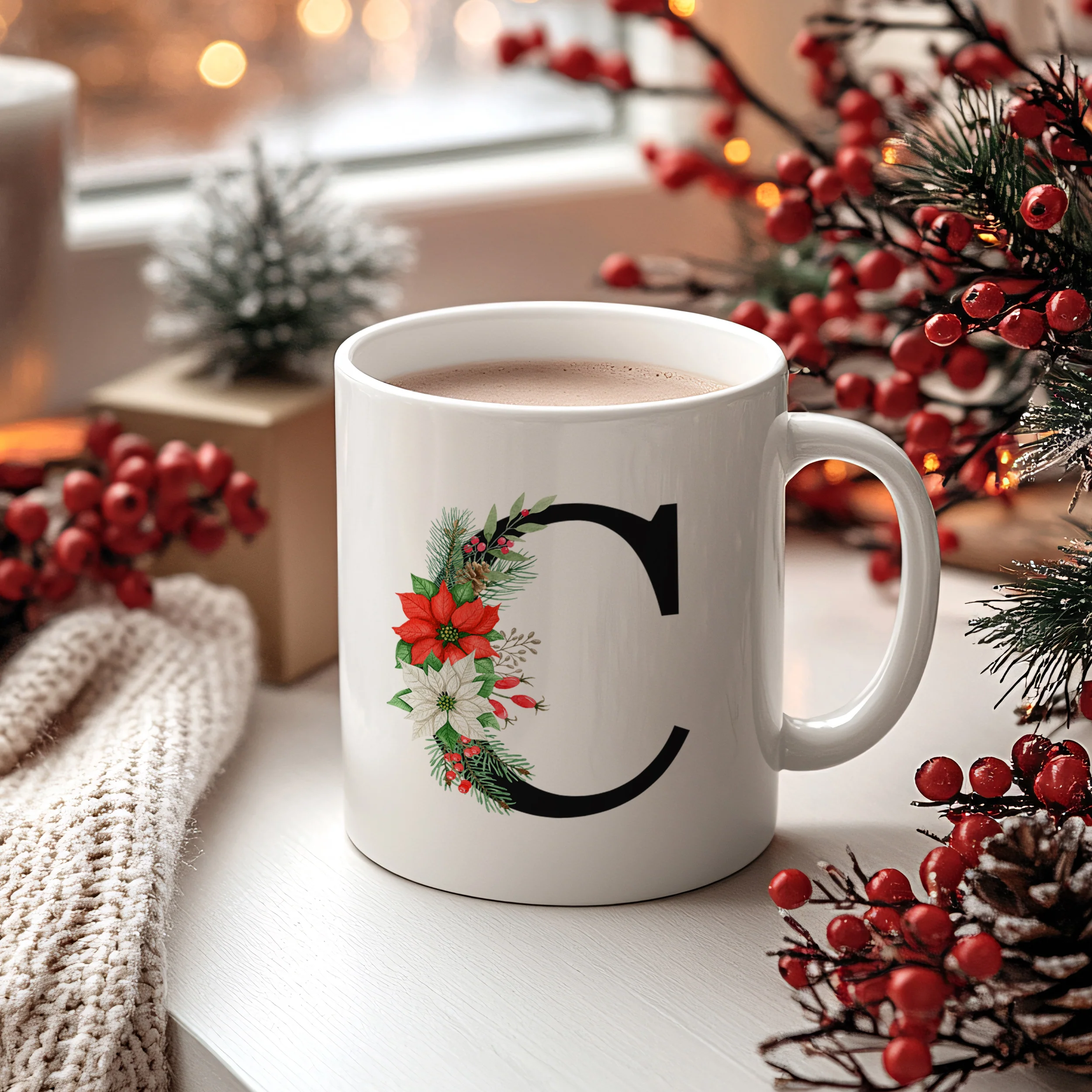 Tasse mit floralem C - Image 2