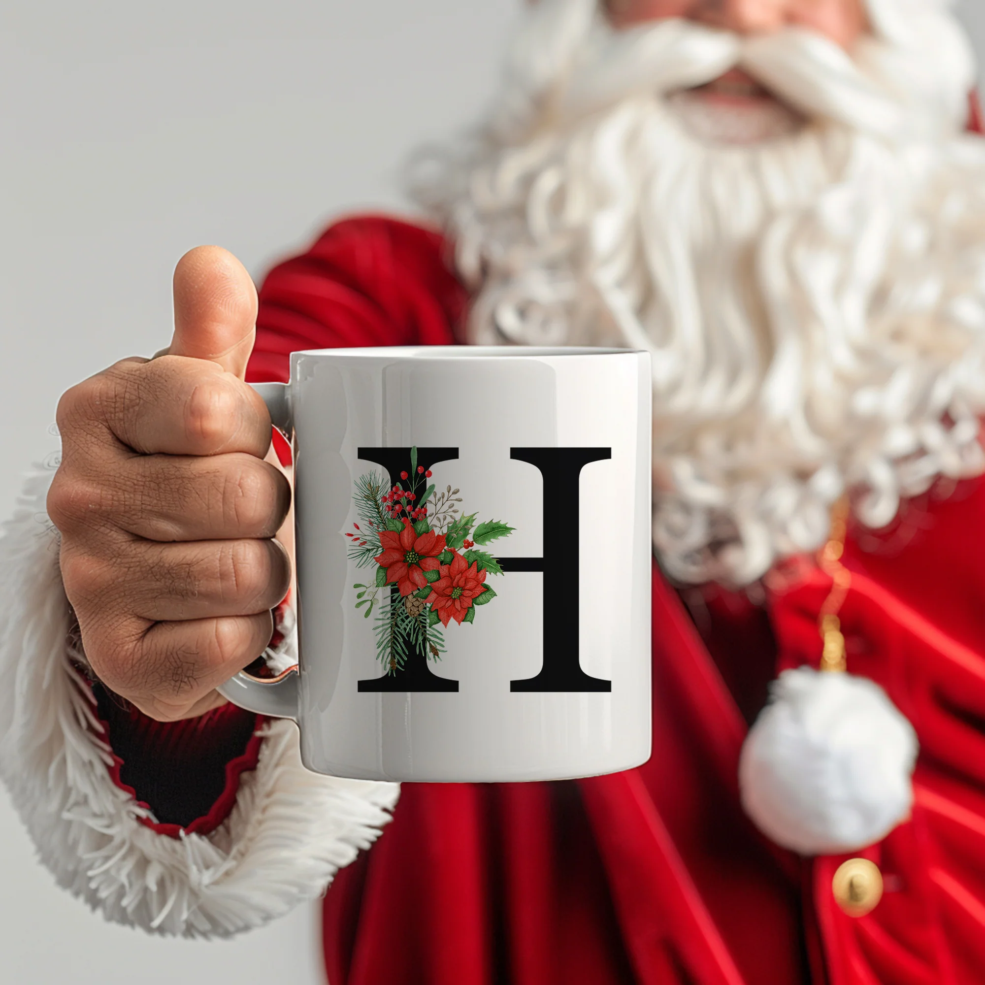 Tasse mit floralem H - Image 3