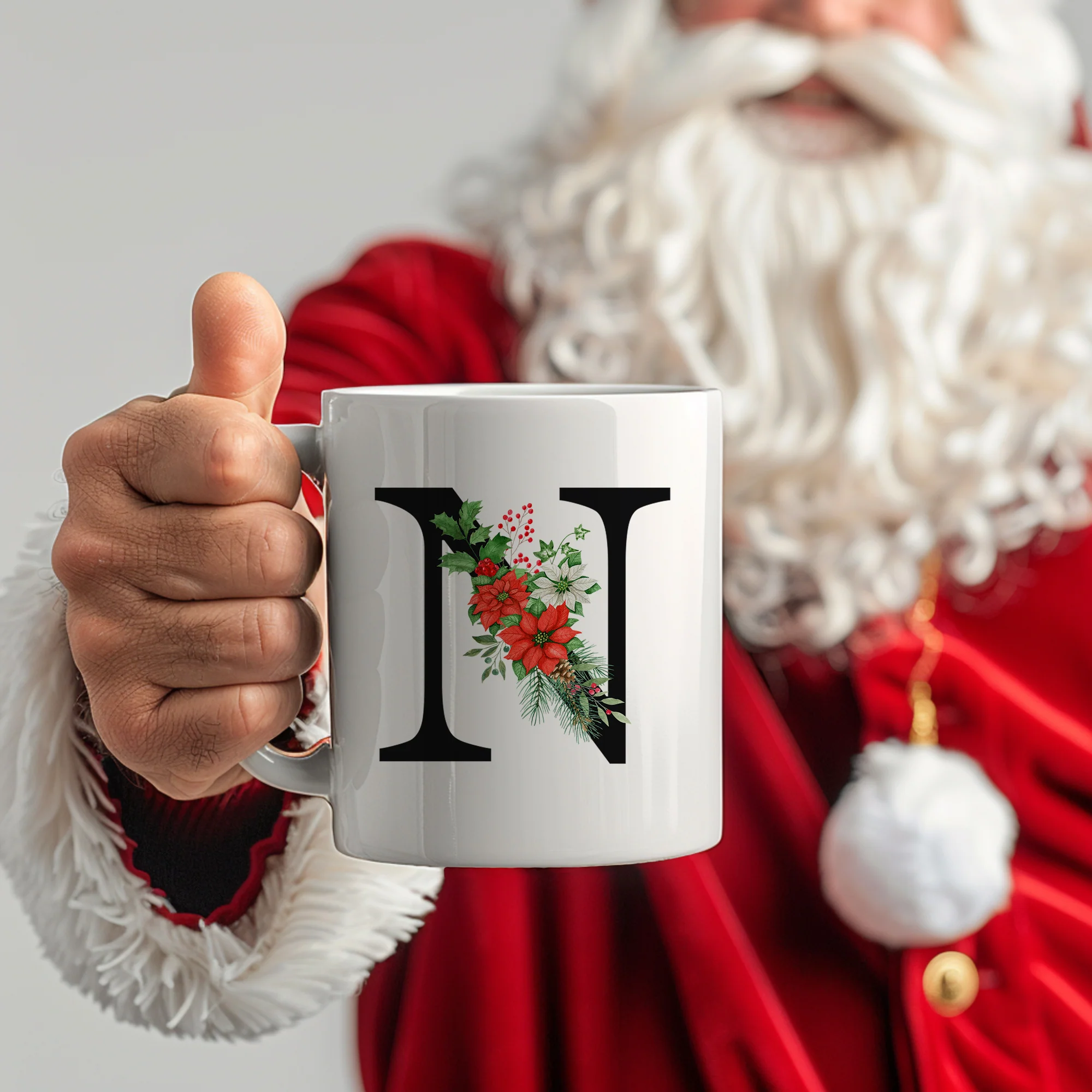 Tasse mit floralem N - Image 3