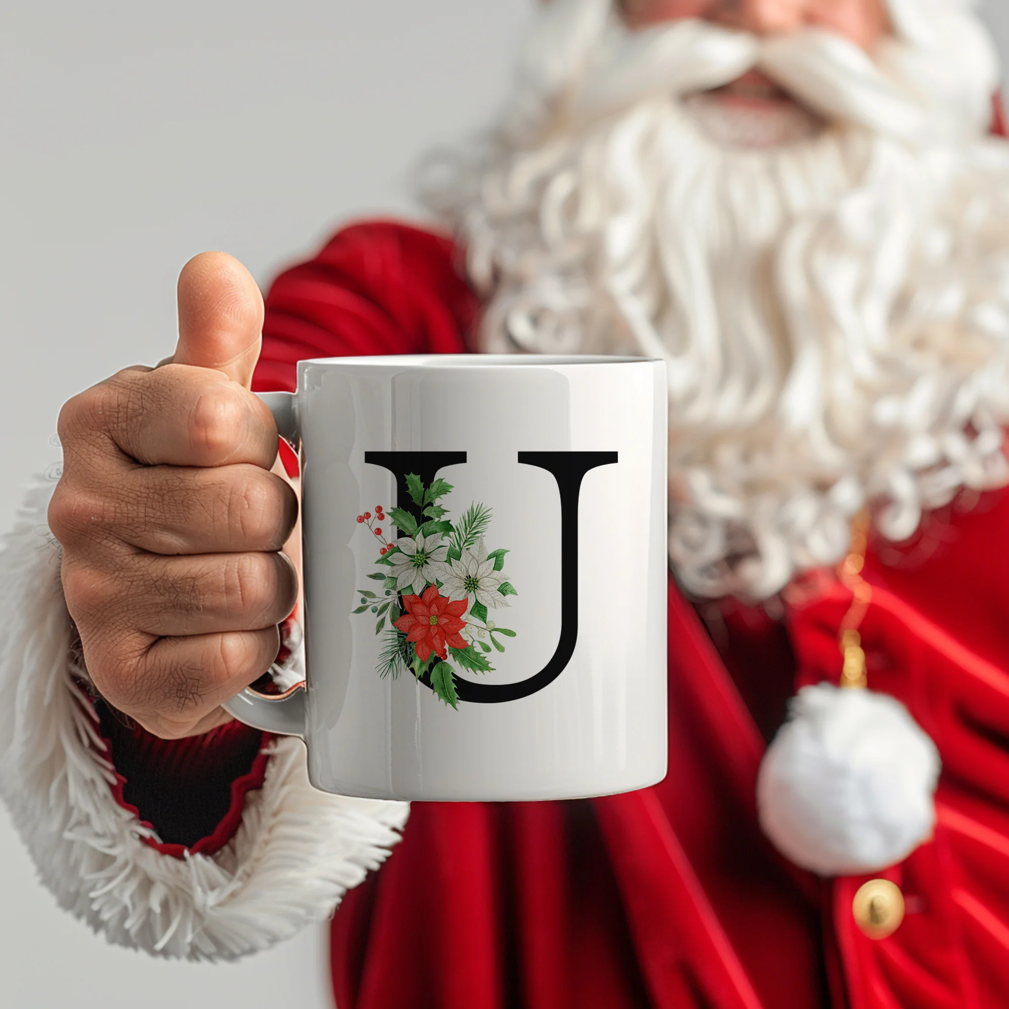 Tasse mit floralem U - Image 3