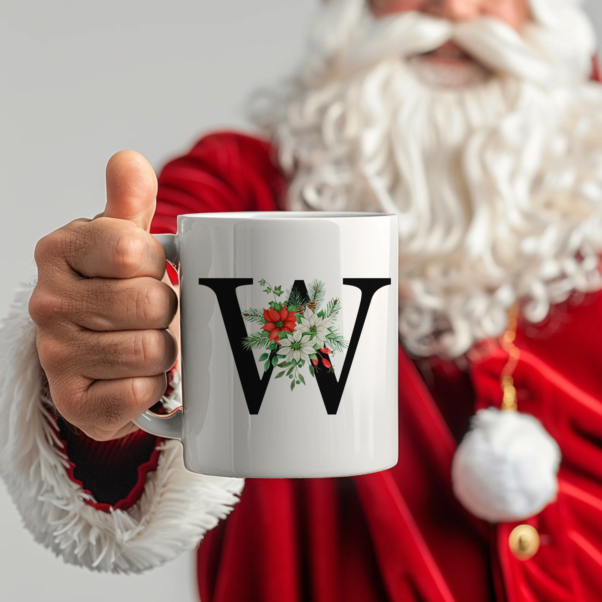 Tasse mit floralem W - Image 3